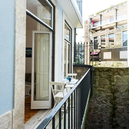 Homely Apartment Porto